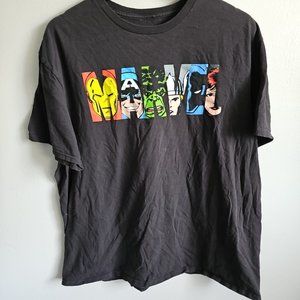 Marvel Box Logo Size XL Black Multi-Character Black Short Sleeve Comic Shirt